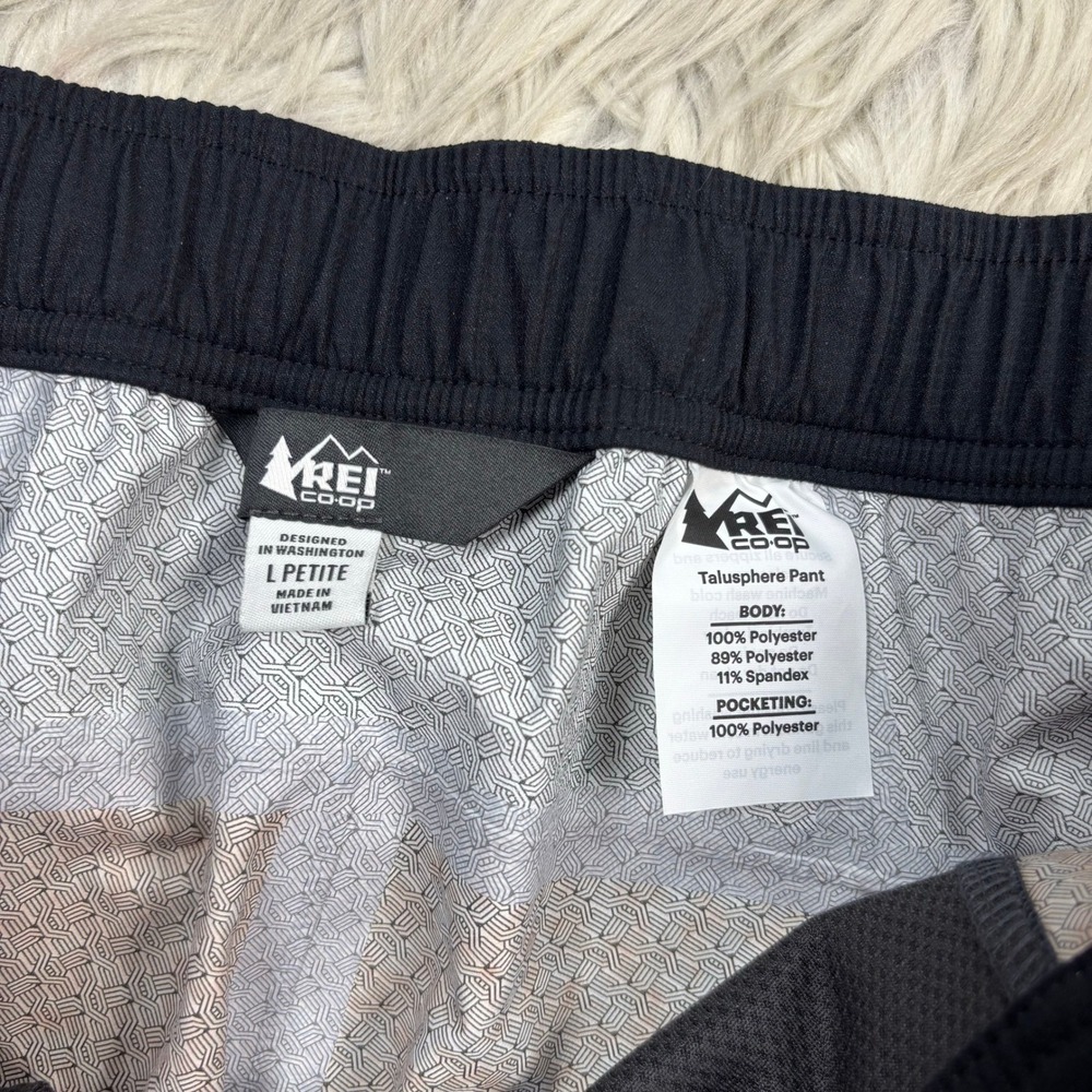 REI Women's LP Black Rainier Rain Pants Seam Sealed Drawstring Hems Waterproof - Picture 4 of 8